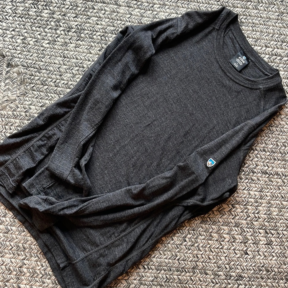 Kuhl merino wool long sleeve shirt. Light-mid weight layer.